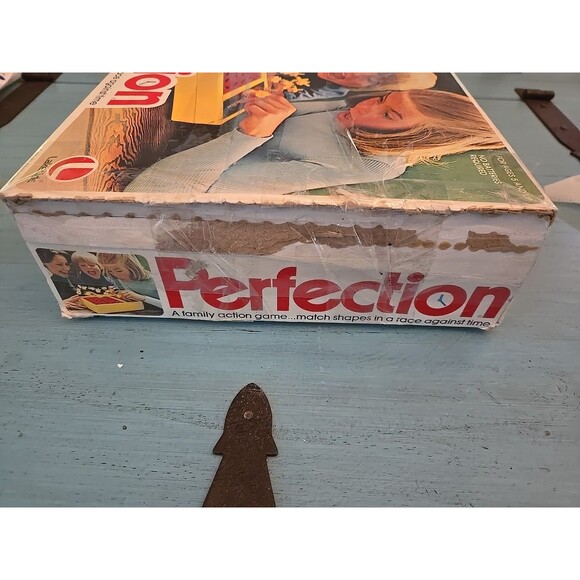 Vintage 1975 Lakeside’s Perfection Game #8370 Ages 5+ Vtg 70s Nostalgia Anxiety - Picture 11 of 12